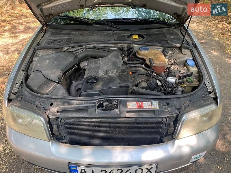 Универсал Audi A4 2000 в Буче