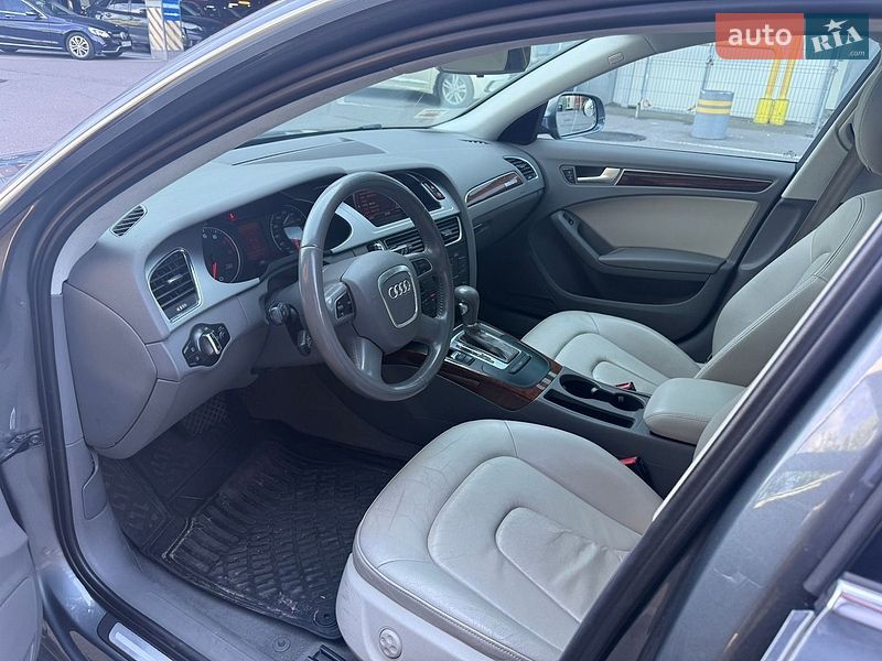 Универсал Audi A4 2011 в Киеве