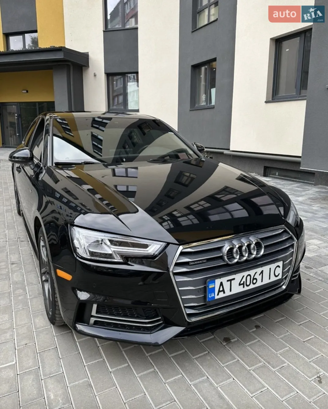 2017 Audi A4 - фото 1