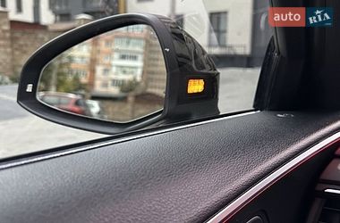 Седан Audi A4 2017 в Львові