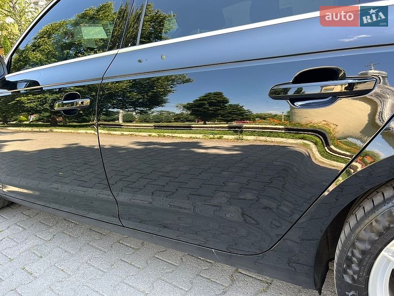 Универсал Audi A4 2017 в Черновцах