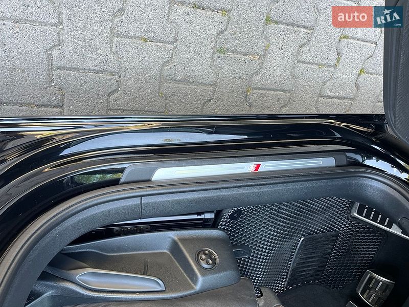Универсал Audi A4 2017 в Черновцах