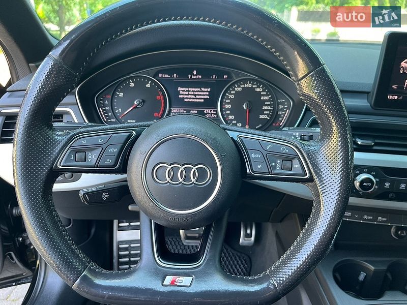 Универсал Audi A4 2017 в Черновцах
