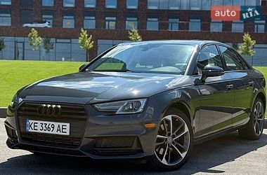 Седан Audi A4 2019 в Днепре