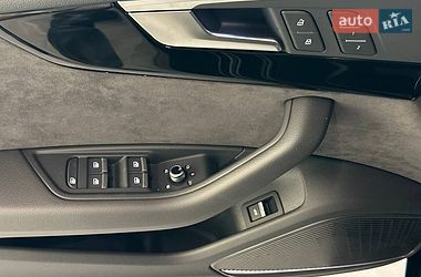 Седан Audi A4 2021 в Львове
