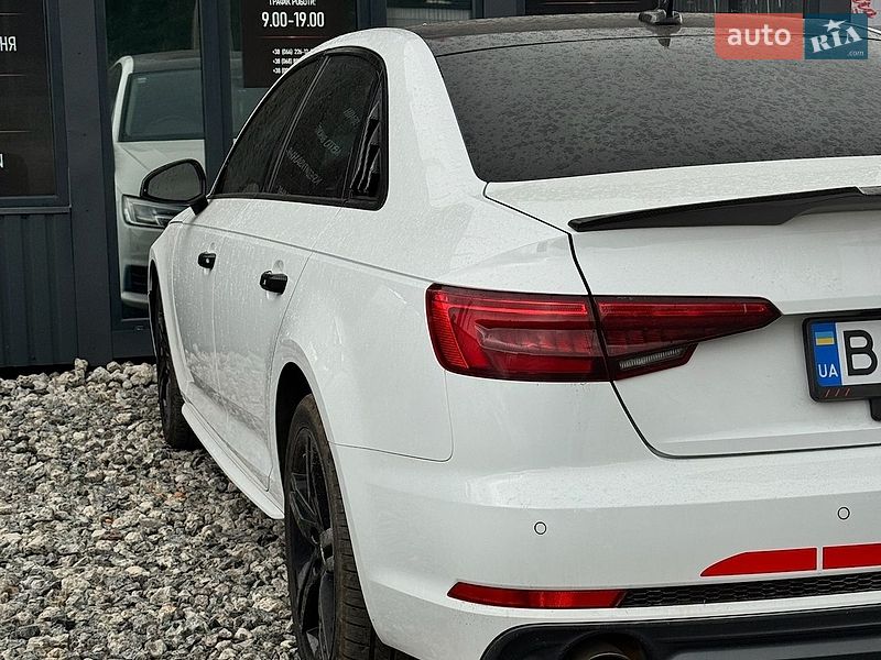 Седан Audi A4 2016 в Полтаве