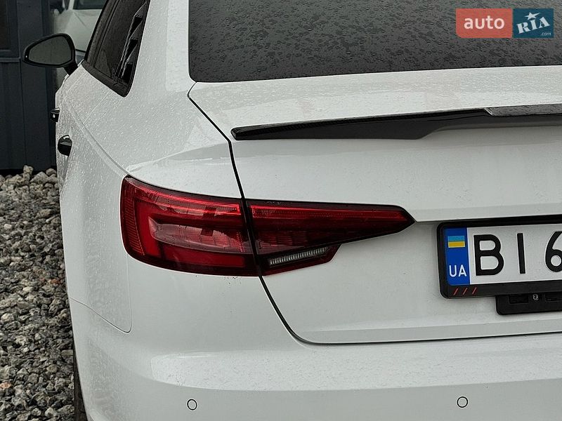 Седан Audi A4 2016 в Полтаве