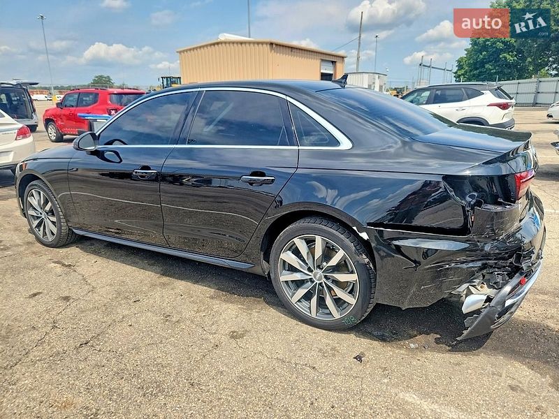 Седан Audi A4 2021 в Львові