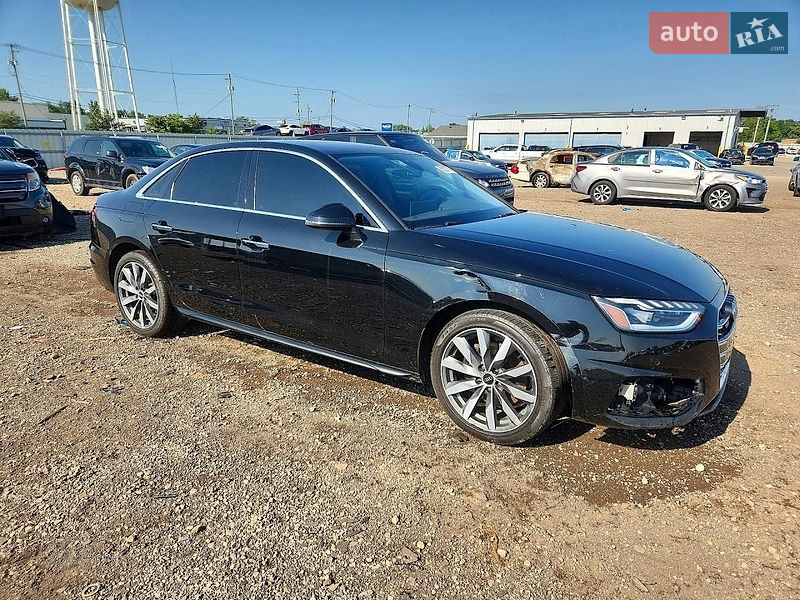 Седан Audi A4 2021 в Львове