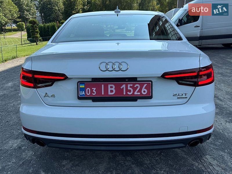 Седан Audi A4 2018 в Хмельницком