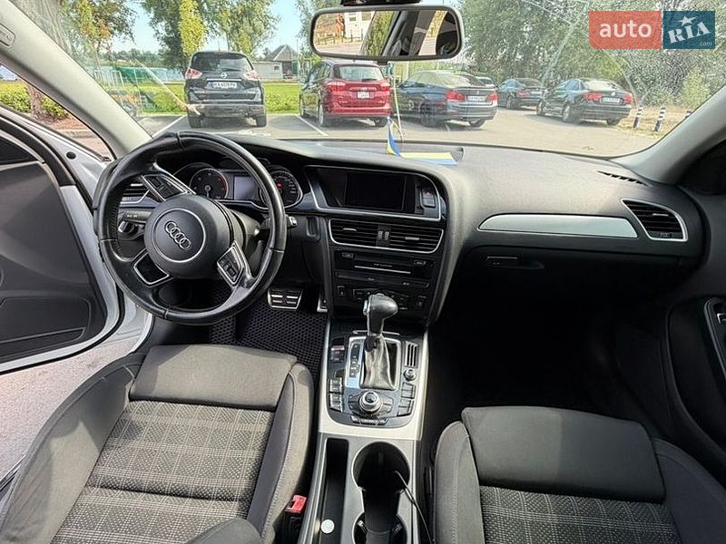 Седан Audi A4 2014 в Києві