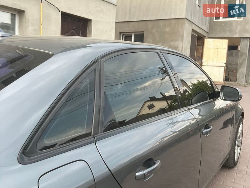 Седан Audi A4 2014 в Хмельницком