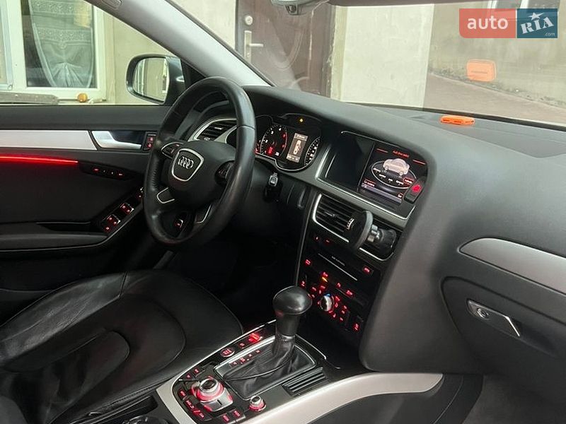 Седан Audi A4 2014 в Хмельницком