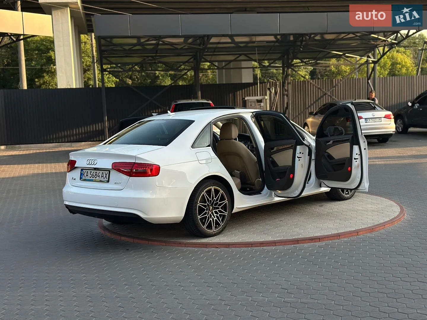 2014 Audi A4 - мініатюра 12