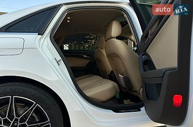 Седан Audi A4 2014 в Броварах