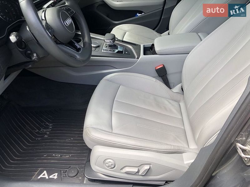 Седан Audi A4 2019 в Киеве