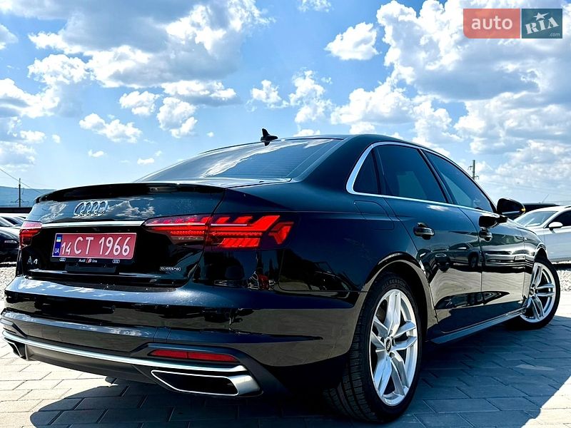 Седан Audi A4 2022 в Трускавце