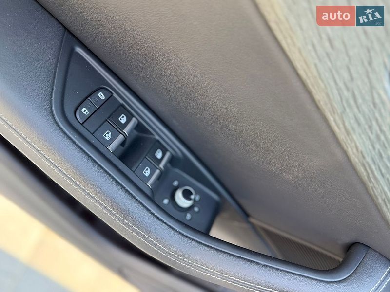 Седан Audi A4 2022 в Трускавце