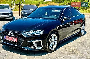 Седан Audi A4 2022 в Трускавце