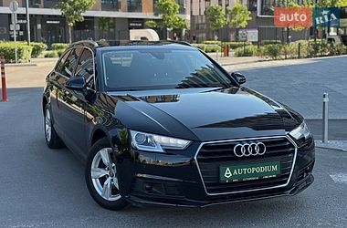 Универсал Audi A4 2017 в Киеве