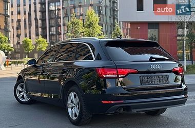 Универсал Audi A4 2017 в Киеве