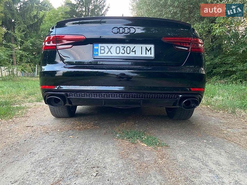 Седан Audi A4 2016 в Хмельницком