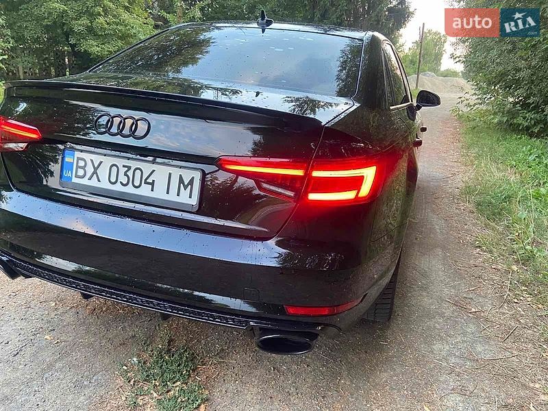 Седан Audi A4 2016 в Хмельницком