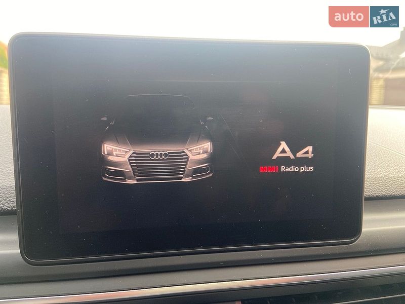 Седан Audi A4 2016 в Хмельницком
