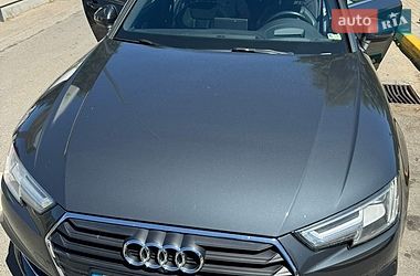Седан Audi A4 2017 в Львові