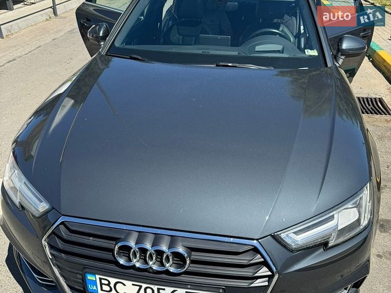 Седан Audi A4 2017 в Львові