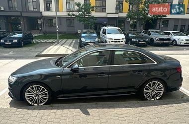 Седан Audi A4 2017 в Львове
