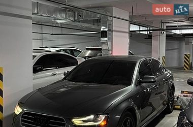Седан Audi A4 2013 в Киеве