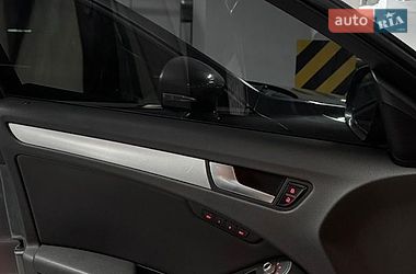 Седан Audi A4 2013 в Киеве