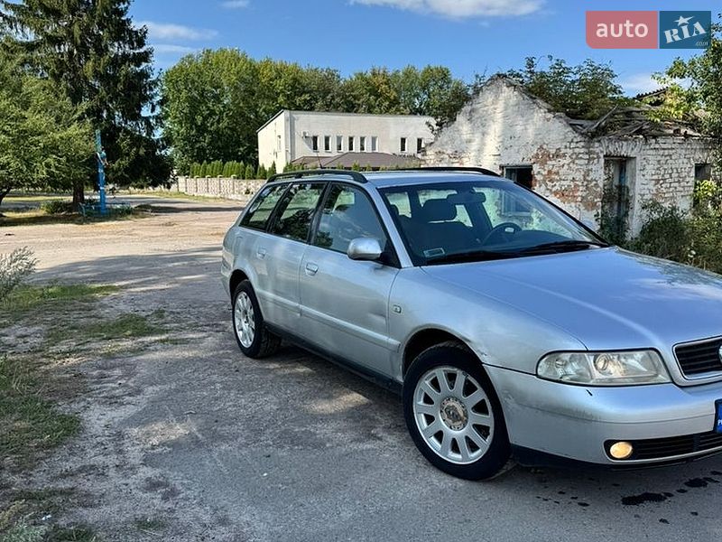 Універсал Audi A4 2000 в Степані