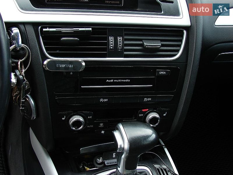 Універсал Audi A4 2015 в Одесі