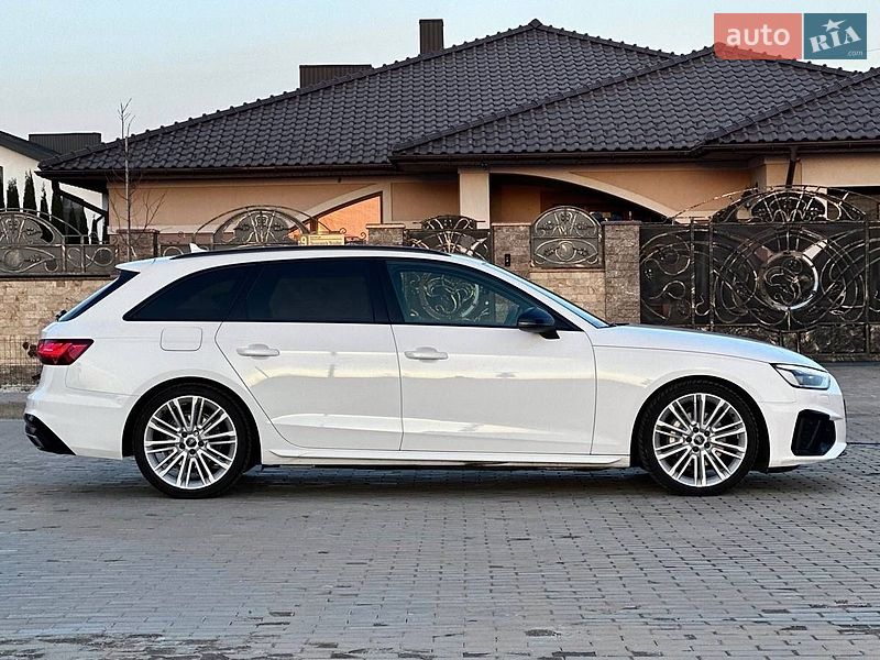 Универсал Audi A4 2020 в Ровно