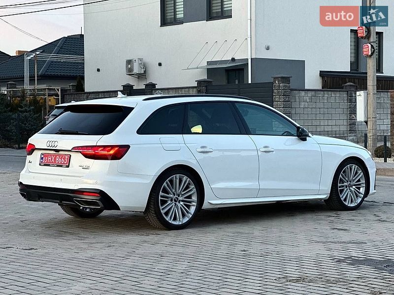 Универсал Audi A4 2020 в Ровно