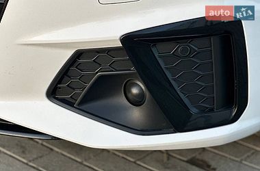 Универсал Audi A4 2020 в Ровно