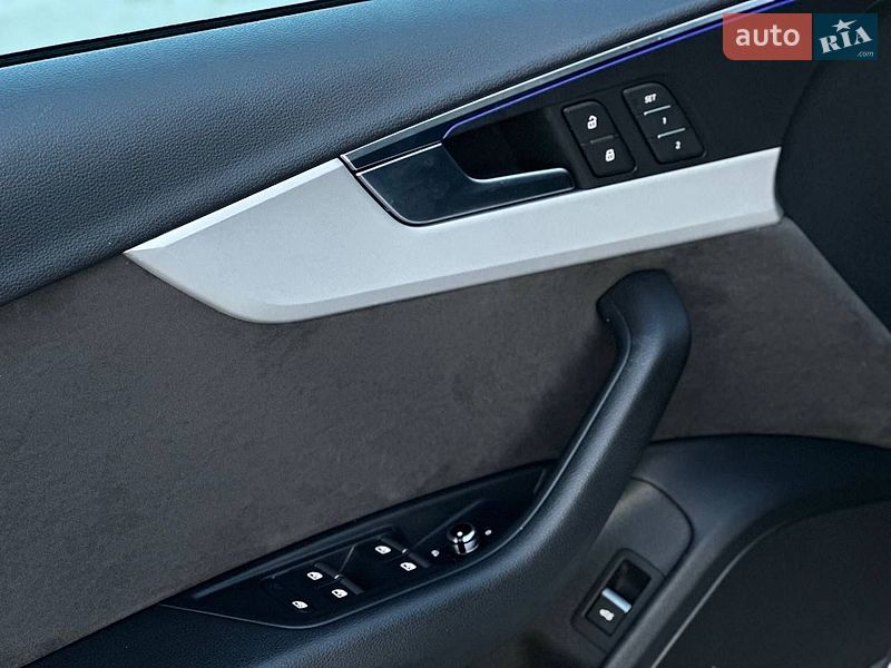 Универсал Audi A4 2020 в Ровно