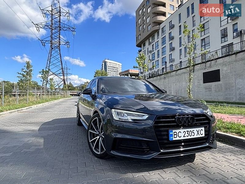 Audi A4 2017