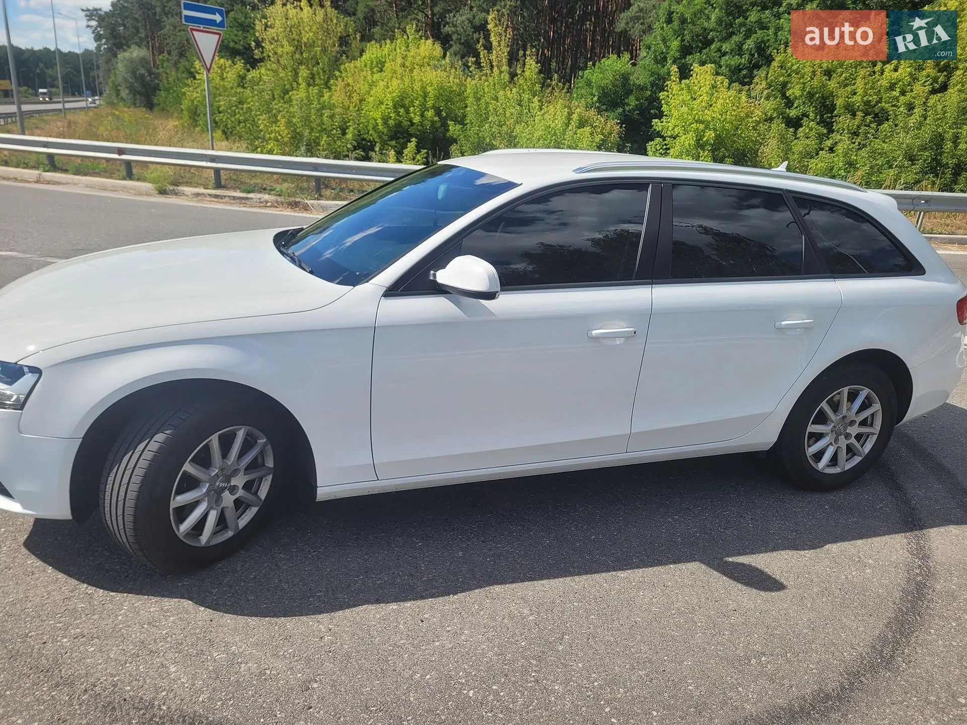 2013 Audi A4 - мініатюра 3