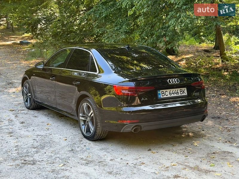 Седан Audi A4 2016 в Львове