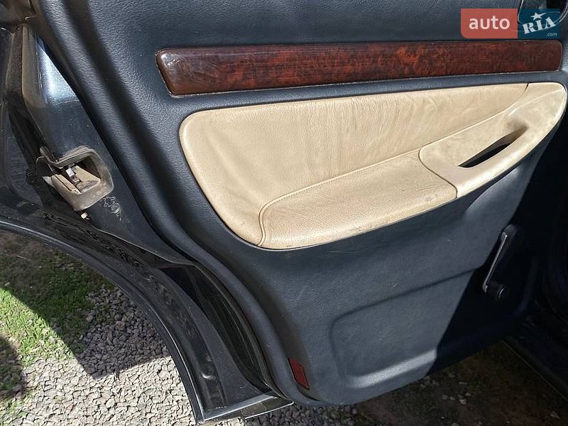 Седан Audi A4 1998 в Борисполе