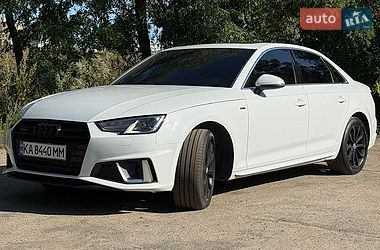 Седан Audi A4 2018 в Киеве фото Седан Audi A4 2018 в Киеве