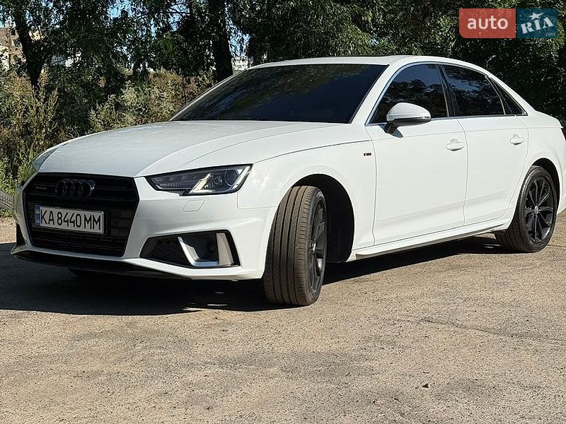 Седан Audi A4 2018 в Киеве фото 2 Седан Audi A4 2018 в Киеве