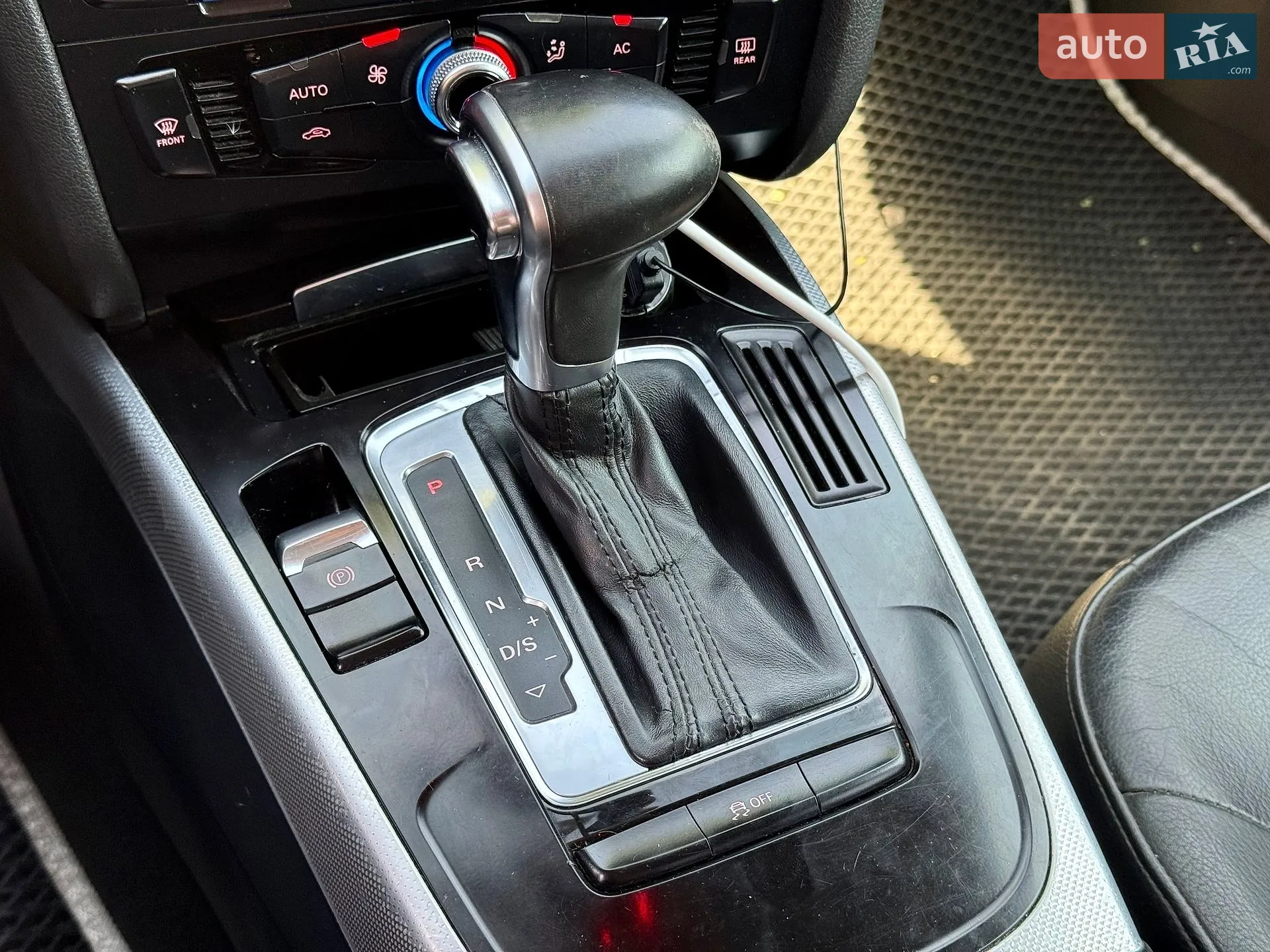 2012 Audi A4 - мініатюра 17