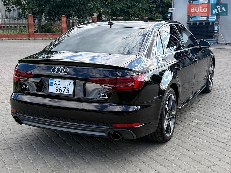 Седан Audi A4 2017 в Луцке