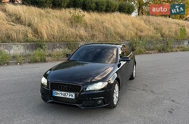 Седан Audi A4 2010 в Киеве
