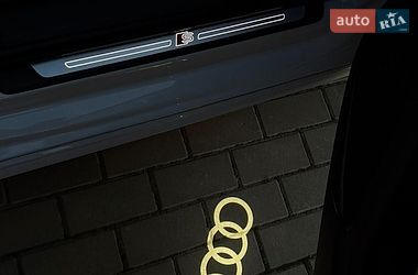 Седан Audi A4 2020 в Луцьку