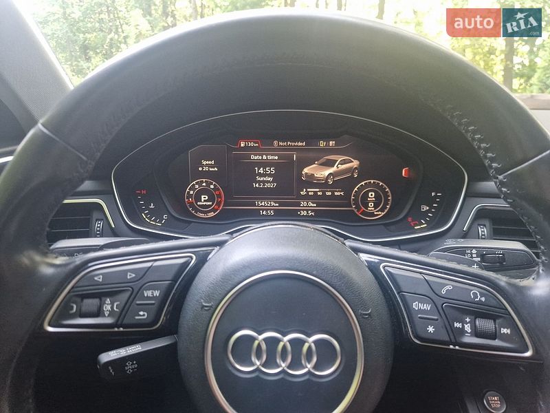 Седан Audi A4 2016 в Львові